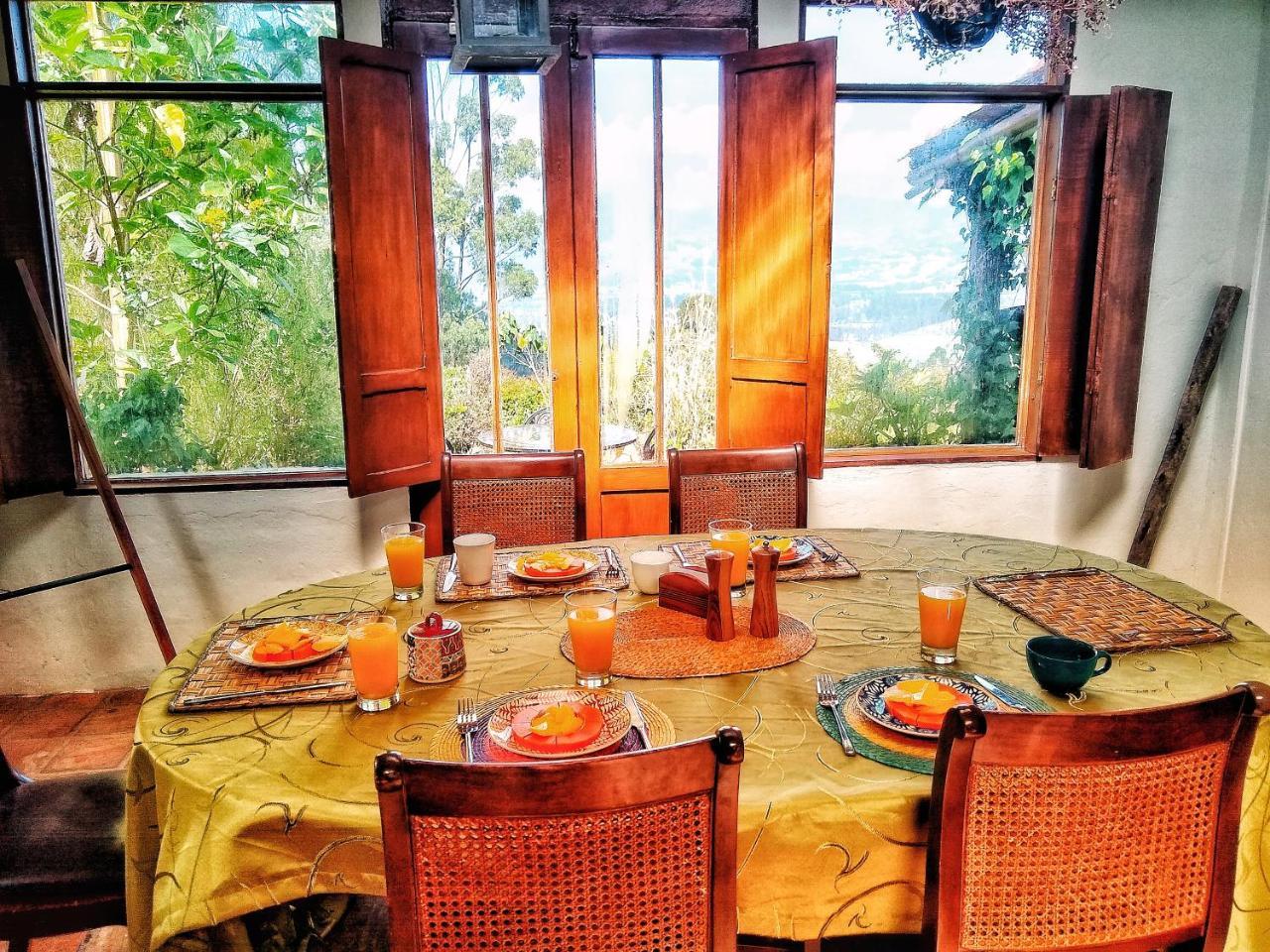 The Naked House - Hotel Nudista Nemocon エクステリア 写真